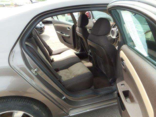 2011 Chevrolet Malibu LT 4dr Sedan W/1lt